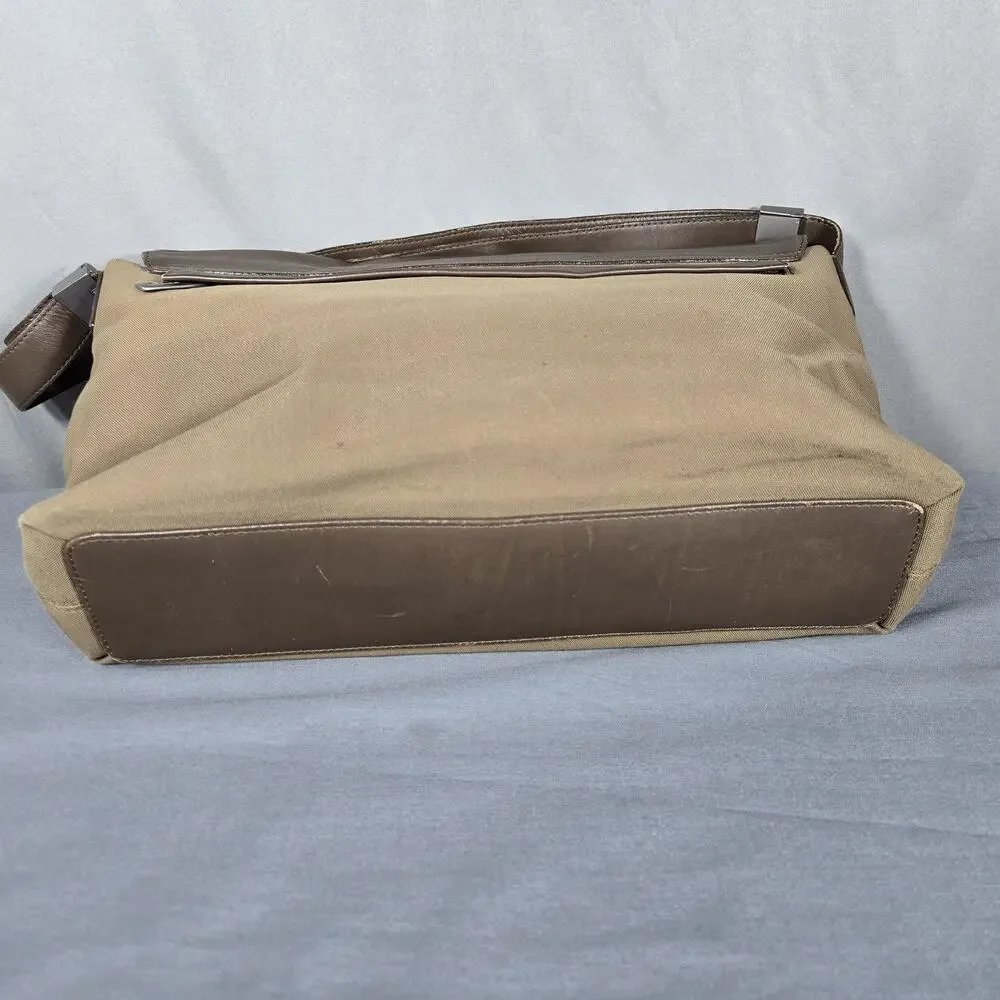 Tumi‎ Alpha 96108DH Brown Leather Canvas Messenger Bag Briefcase Commuter TPass